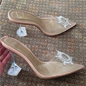 Lulus Silver Pointed Toe Heel